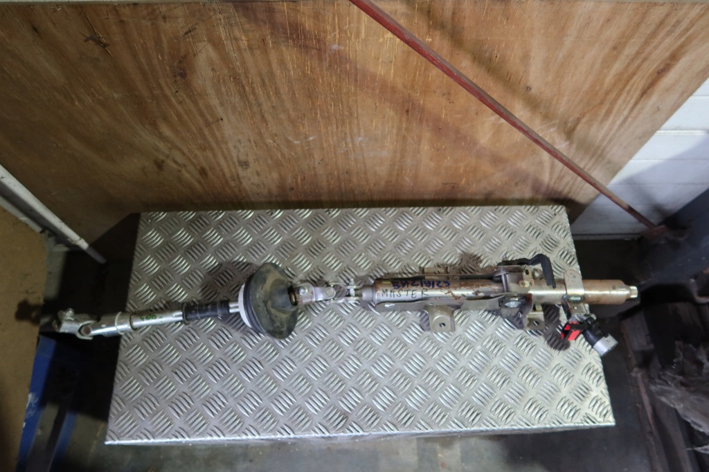 фото №1, Колонка рулевая master iii 480800001r