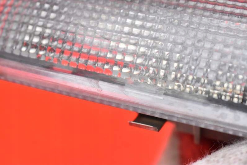 фото №9, Лампа освітлення салону задня 8p0947111a audi a3 8p 04-08