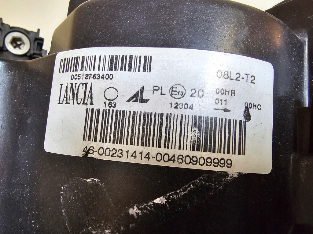 фото №10, Лампа левая передняя lancia delta led 00518763400