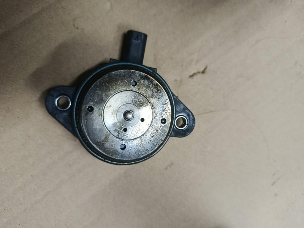 Датчик faz розподільного валу opel astra v k 1.2 turbo оригінал оригінальний номер Недорого