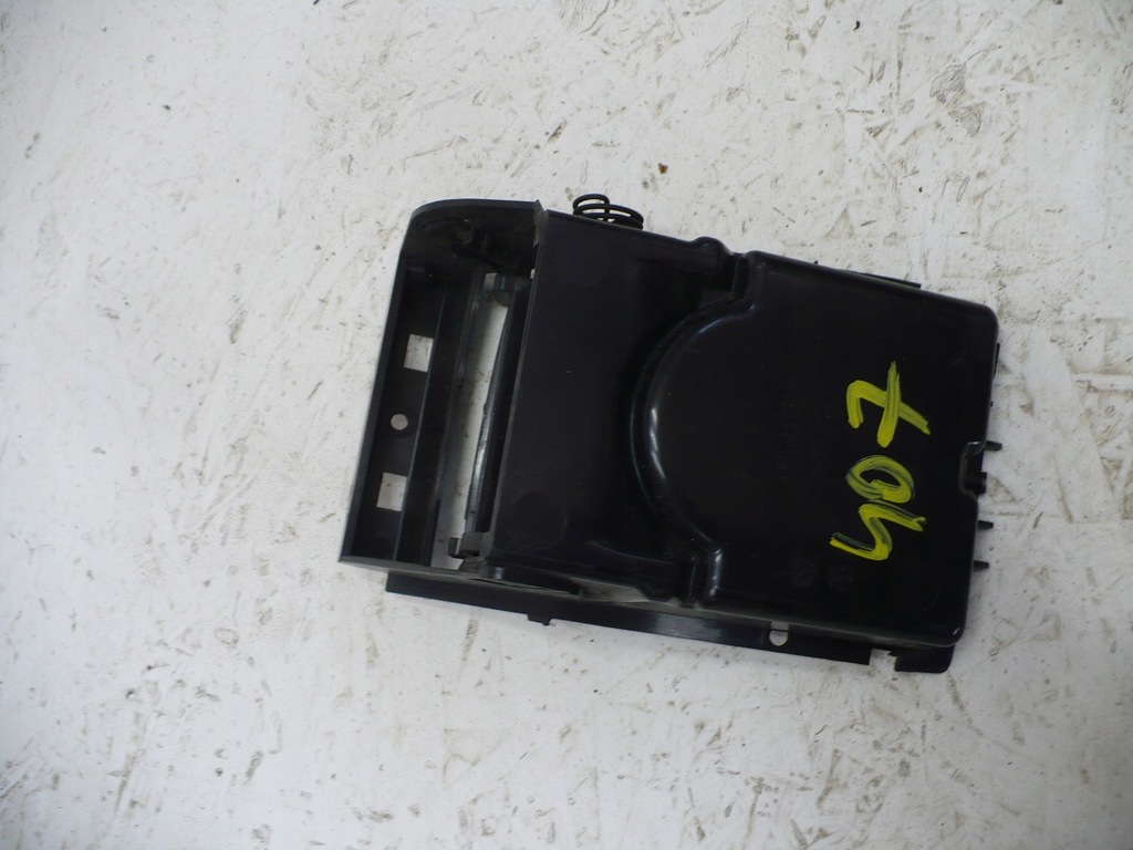 фото №1, Бардачок peugeot 407 04-07r 9644584877