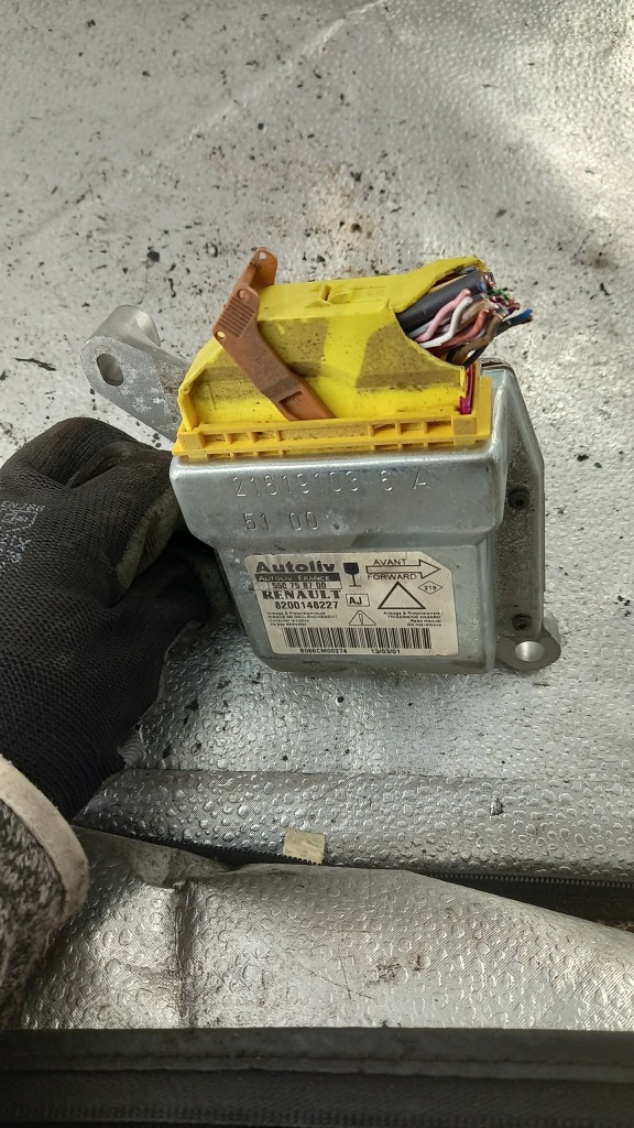 фото №2, Датчик подушка безопасности renault laguna 01r ii