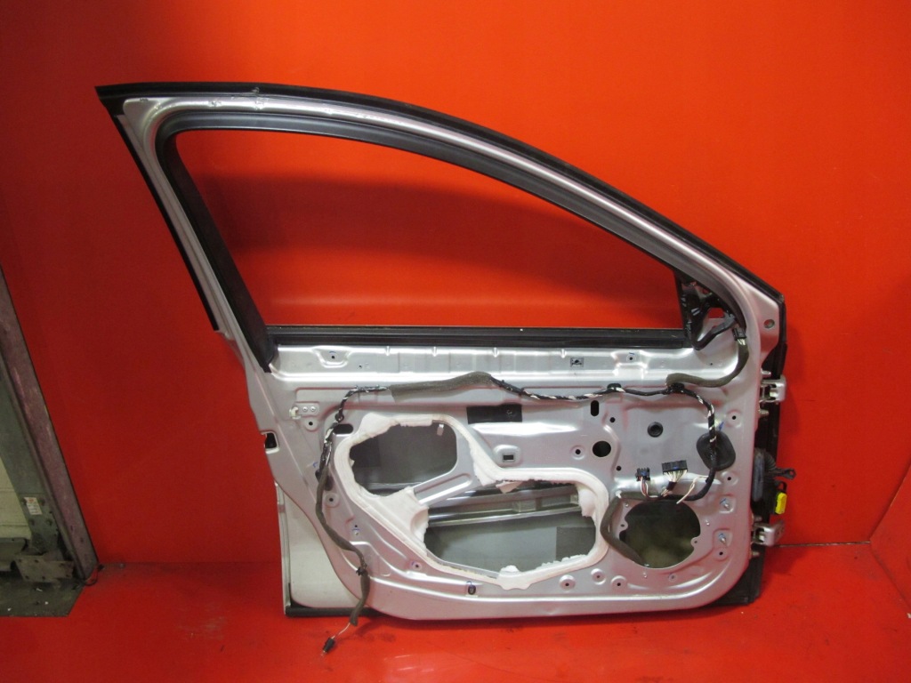 фото №12, Renault laguna iii hb lift дверь левая перед ted69