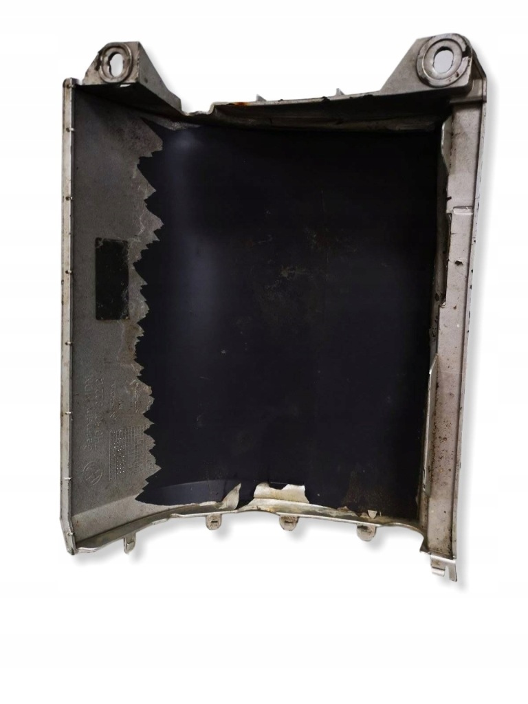 Кутик правий задній vw t5 7h0807322c lak la7w Недорого