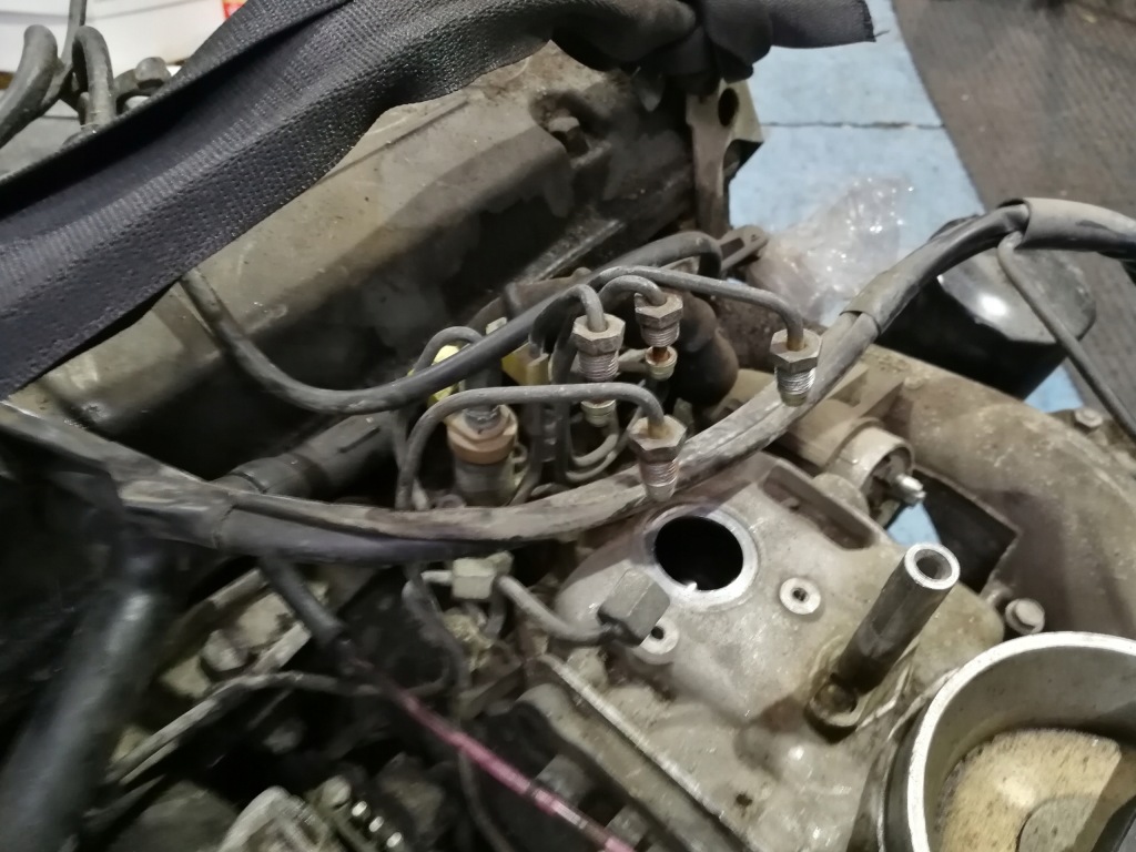 Двигатель 1.8 b m102910 комплектный  mercedes w201 190e 1 Киев