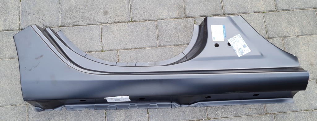 Купить Ford fiesta mk8 порог правый  новый оригинал h1bb