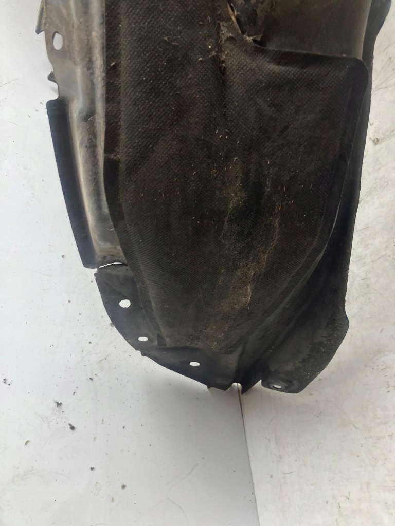 Підкрилок ліве перед peugeot 4007 в Україні