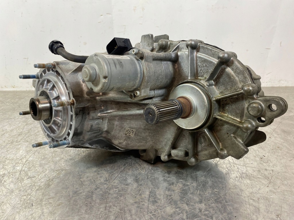 2022 jeep grand wagoneer коробка передач приборная p68415458ac с Разборки