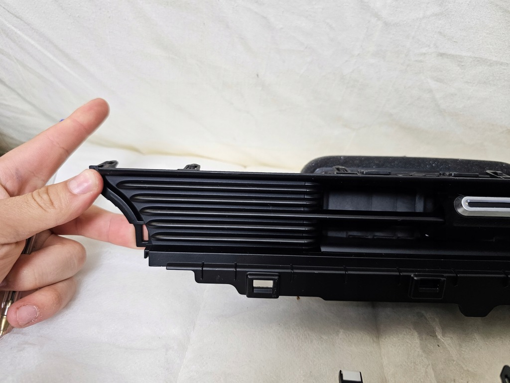 фото №6, Решётка обдув впуск средний левый правый hyundai ioniq v 5