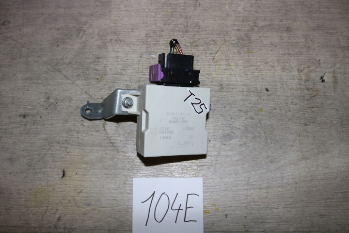 фото №1, Реле дворник модуль toyota avensis t25