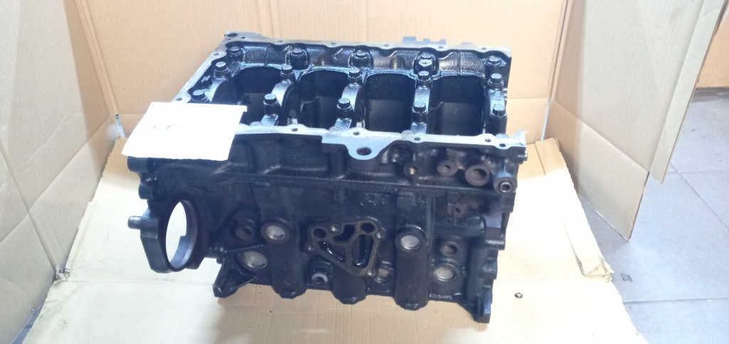 фото №1, Kia sportage iii 1.7 crdi d4fd блок двигателя голый