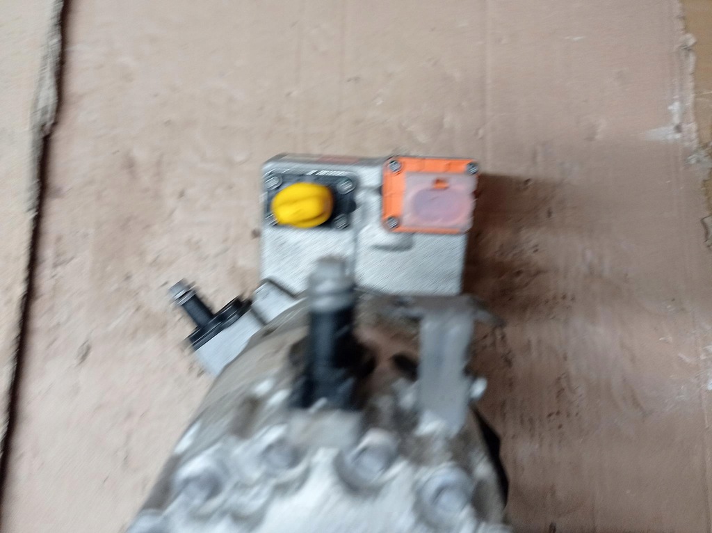 фото №7, Насос компрессор кондиционера vw id3 id4 1ea820808d