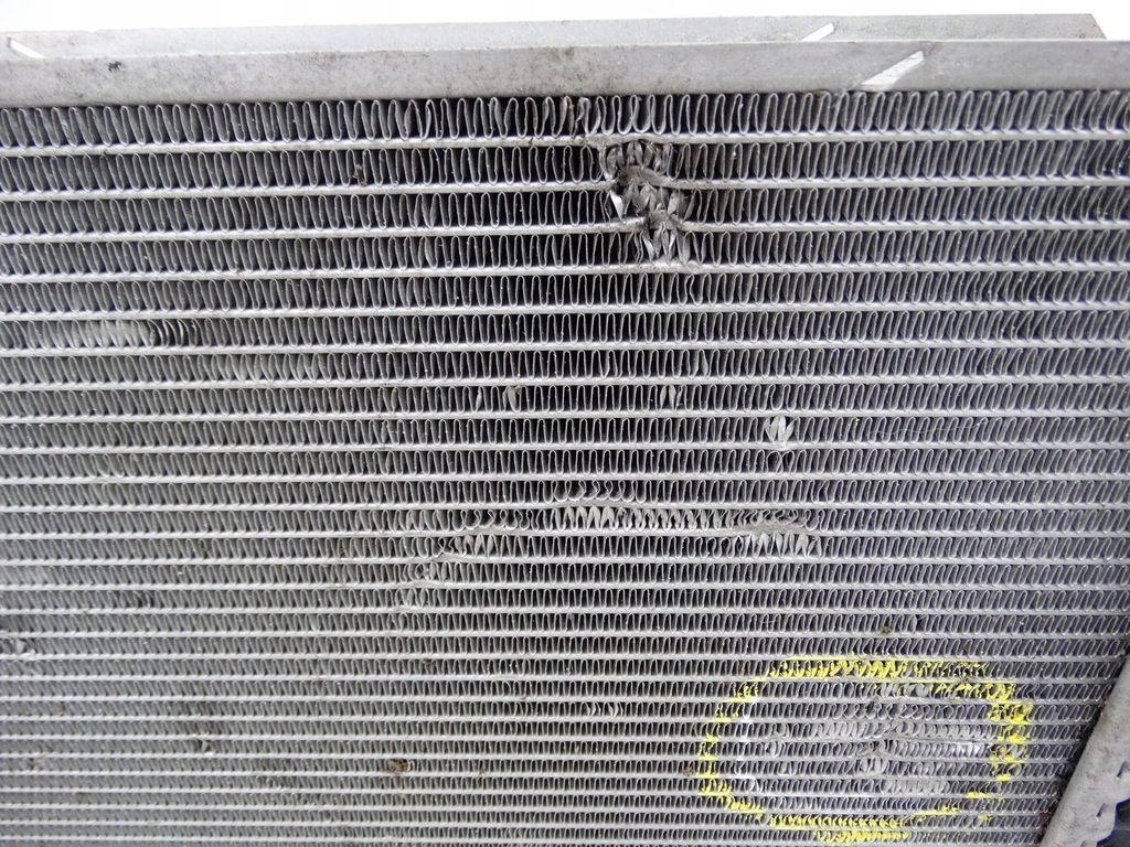 фото №8, Porsche taycan 9j1 20- радиатор левая 9j1121251a оригинальная