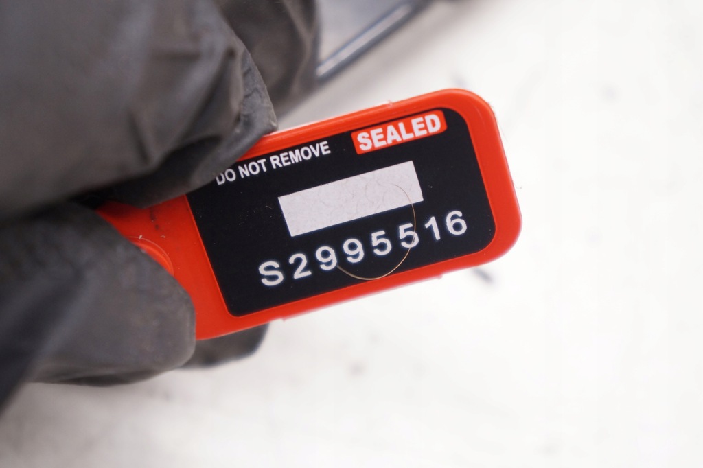 фото №7, Спойлер спойлер крышки задняя спойлер volvo c30 30762986 452-46