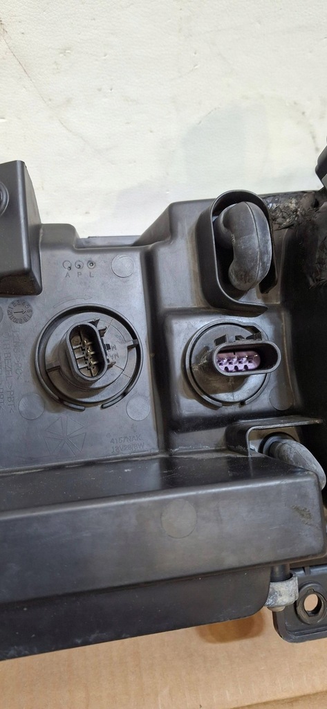 фото №12, Лампа перед передня ліва права dodge challenger bi-xenon комплект