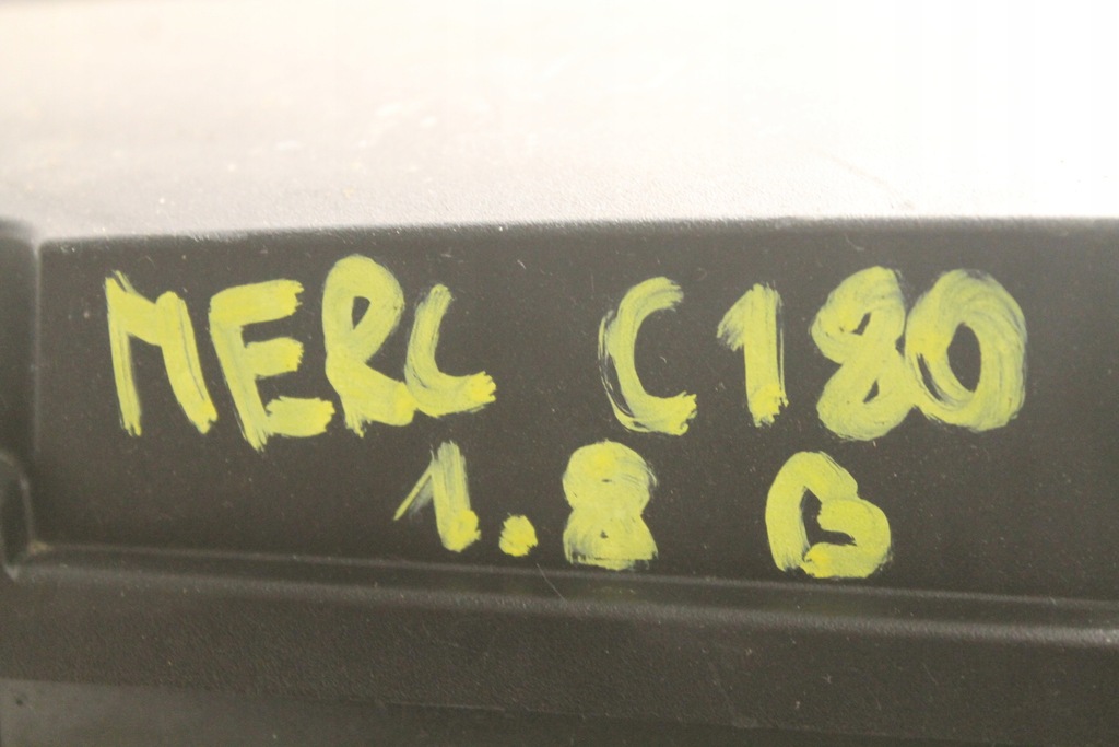 фото №14, Фильтр воздухозаборник воздуха mercedes w203 1.8