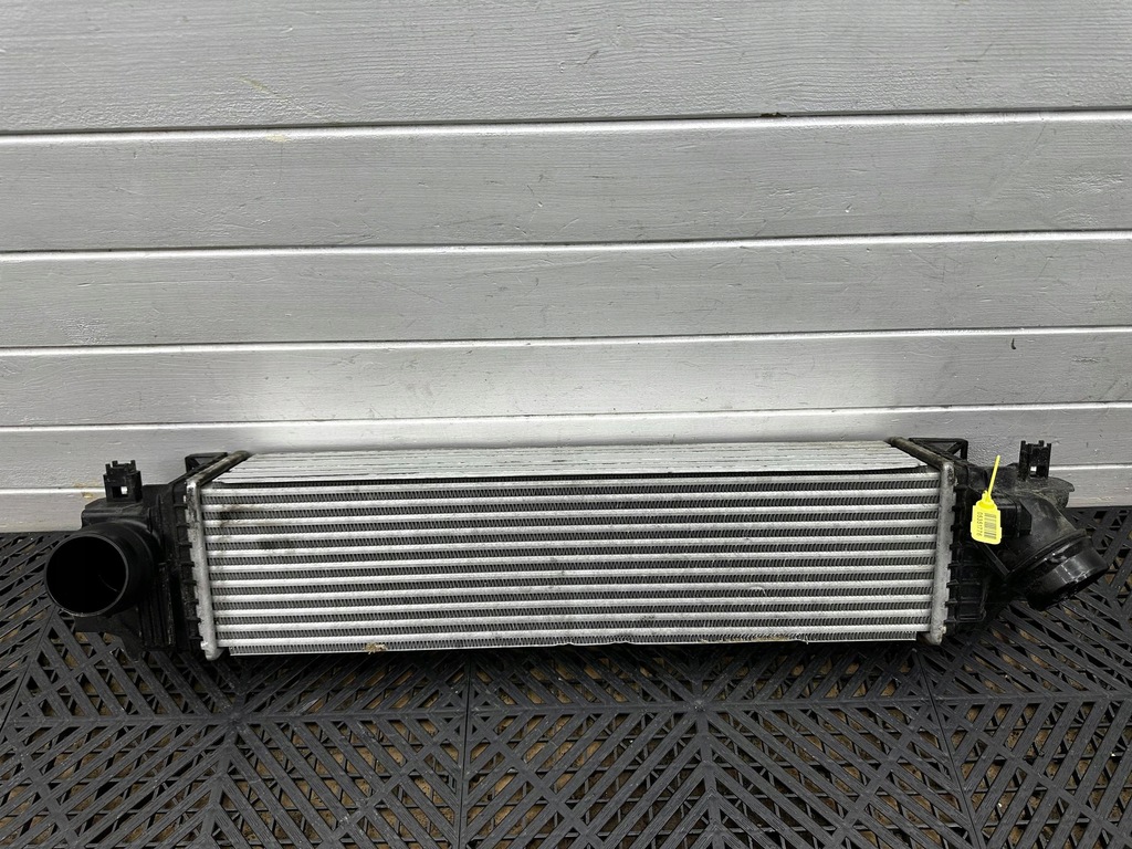 фото №1, Bmw f39 f40 f45 f46 f48 f54 f55 f56 f57 f60 радіатор інтеркулер