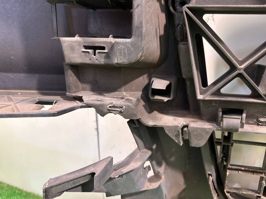 Audi q7 4l0 s-line бампер перед передній 4l0807437d Оригінал