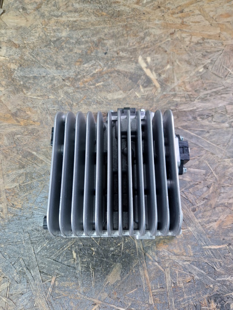 фото №1, Mazda 3 cx-30 конвертер перетворювач