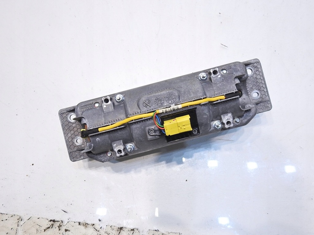 фото №6, Подушка подушка безпеки пасажира audi a6 c6