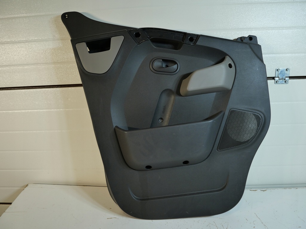 фото №1, Обивка обшивка дверь левый перед renault master iv movano 809012510r