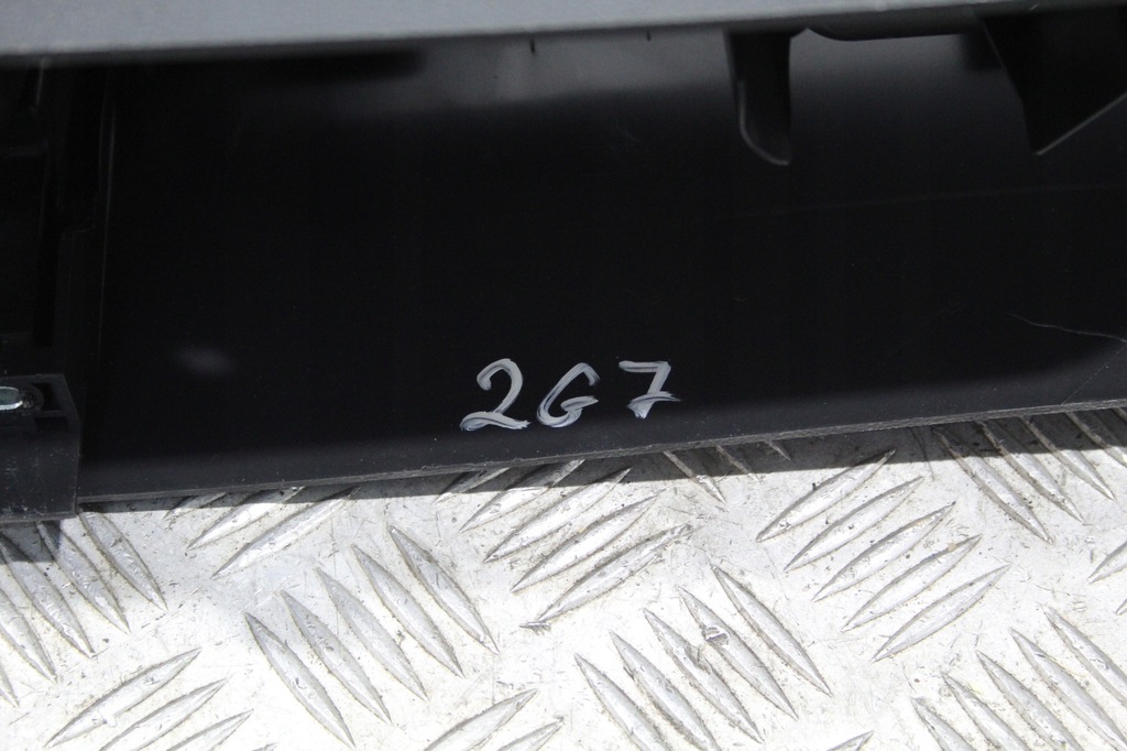 фото №5, Туннель средний подлокотник vw taigo 2g7 r-line