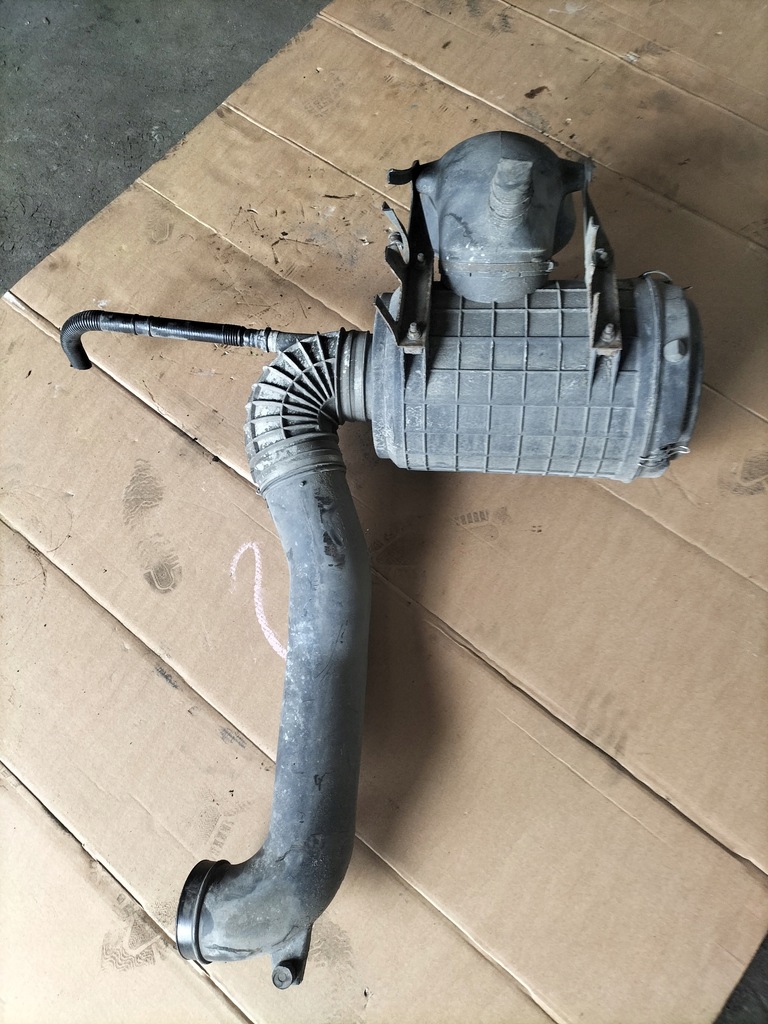 фото №8, Корпус фільтра повітря daf xf 105