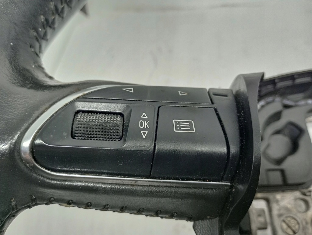 фото №13, Воздуховод кожа multi audi q3 8u0419091t