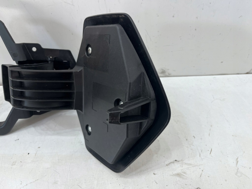 Renault kangoo iv 4 23- разъём зарядки крышка значок перед 296a81391r Недорого