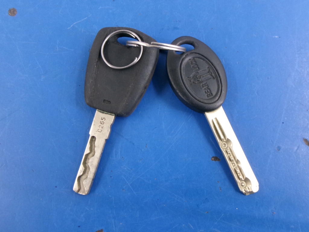 Fiat linea 1.4 8v замок зажигания trw 01098401 иммобилайзер 2ключи Киев