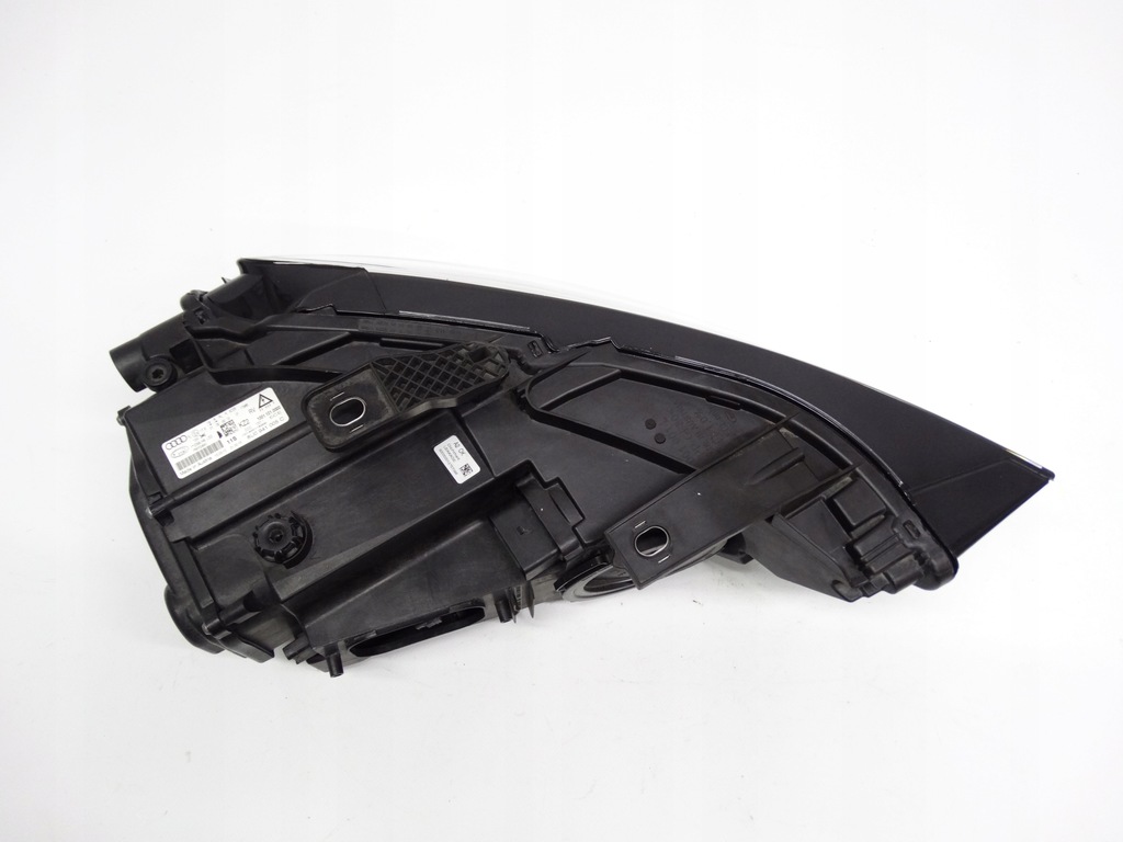 фото №10, Audi q3 8u lift 14-18 лампа левая ксенон некорректируемый + led 8u0941005c оригинал
