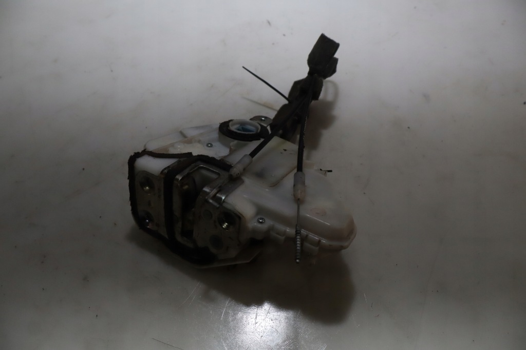 фото №3, Замок правый перед дверь honda accord viii