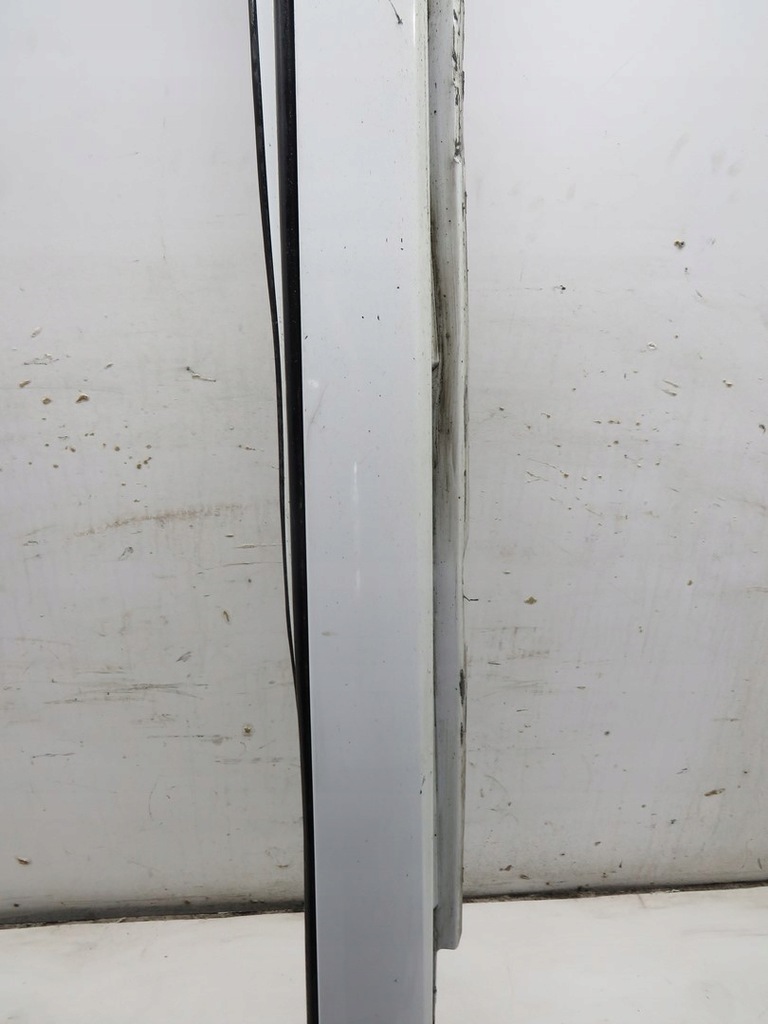 фото №3, Молдинг поріг права r-design volvo s60 ii