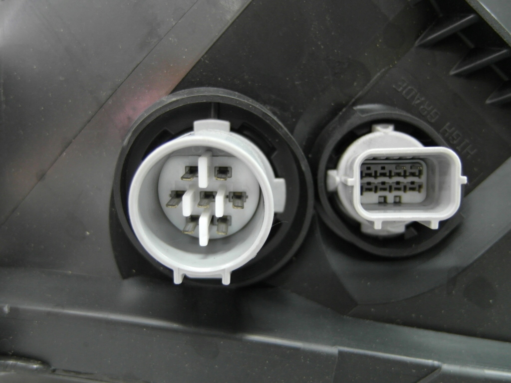 фото №8, Mazda cx5 ii idealna лампа передняя правая