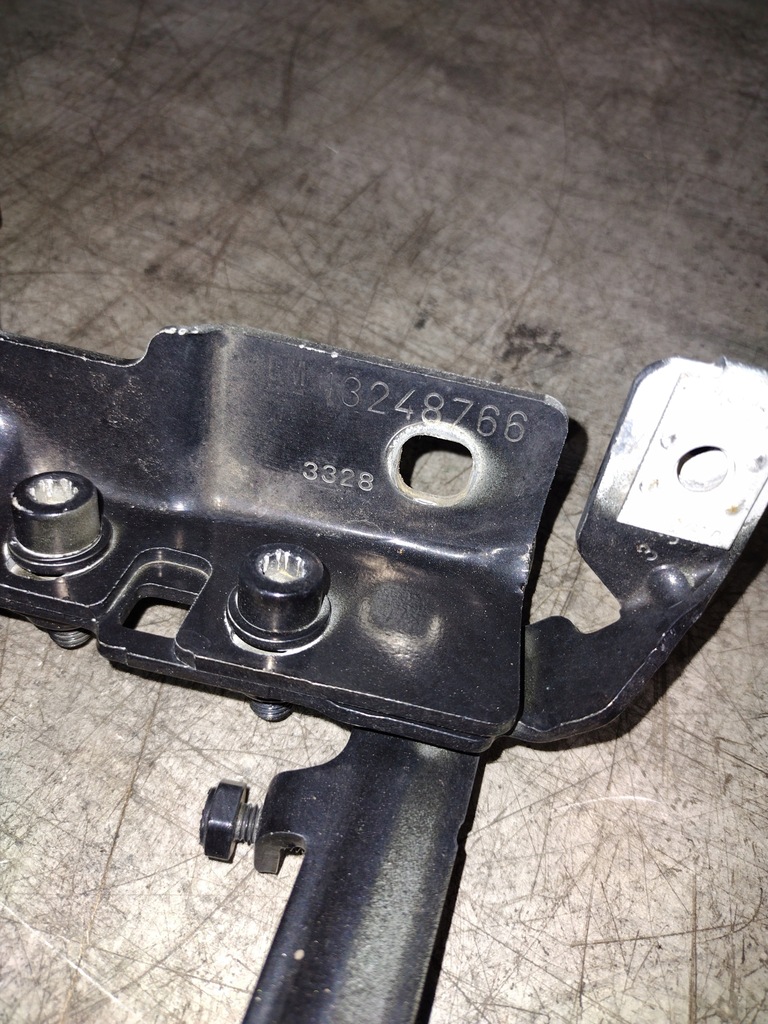 фото №4, Петлі капот лівий правий opel insignia a