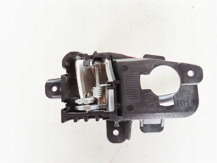 фото №2, Ручка задняя правая внутренняя дверь hyundai i30 ii 2012-2017 rok