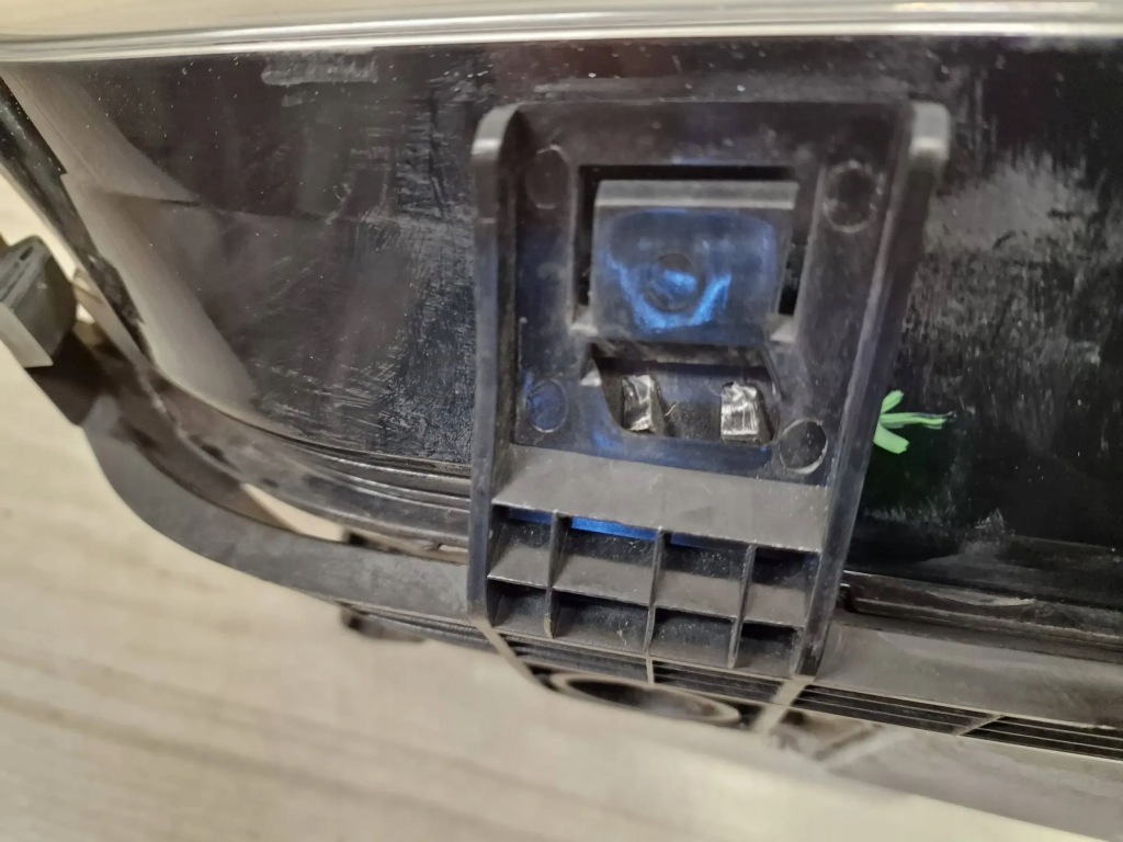 Tesla x фара передняя левая led европа  1034318-00-d в Украине