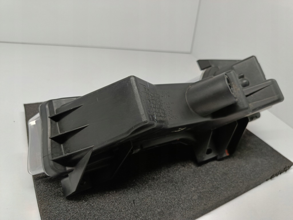 Tesla model 3 m3 17-противотуманная фара drl правый лампа противотуманная led 1077396-00-c Цена