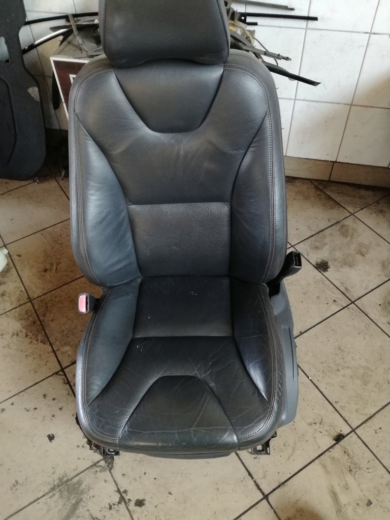 фото №1, Volvo xc60 i 2008 - 2016 rok сидіння водія лівий перед шкіра