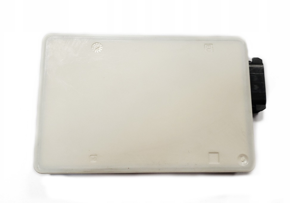 фото №1, Mercedes cls 218 c218 coupe sedan w218 радар асистент мертвого pola задній