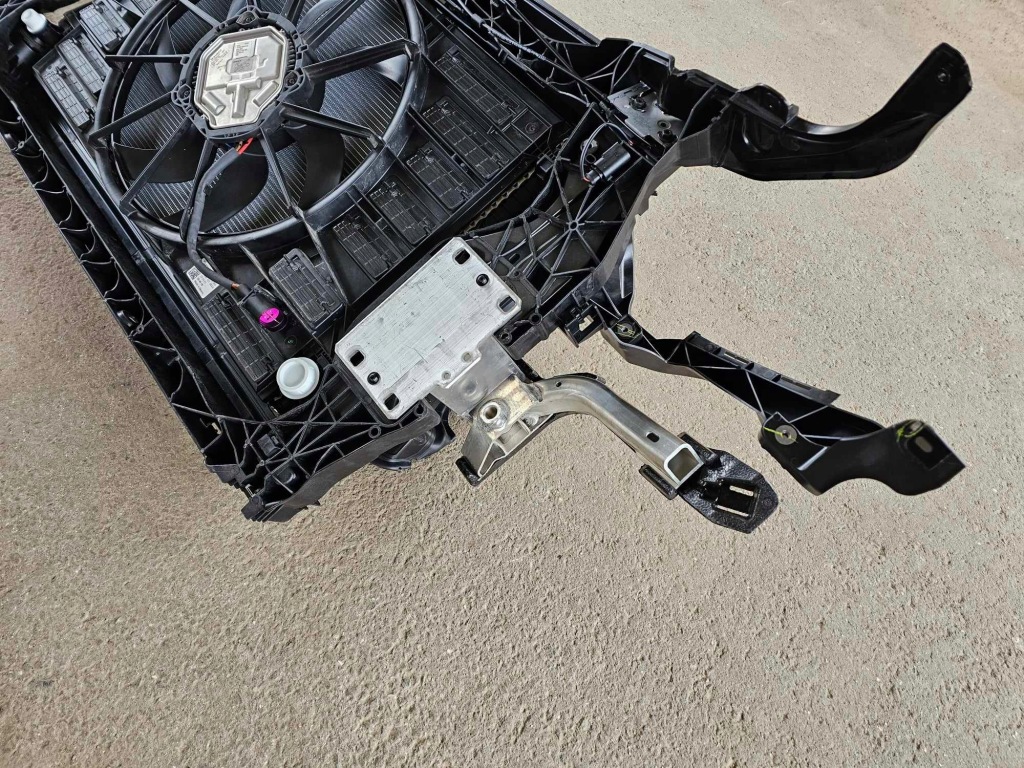 Комплект радиатор вентилятор ремень передний audi sq5 80a fy 3.0 341 km 2020- с Разборки