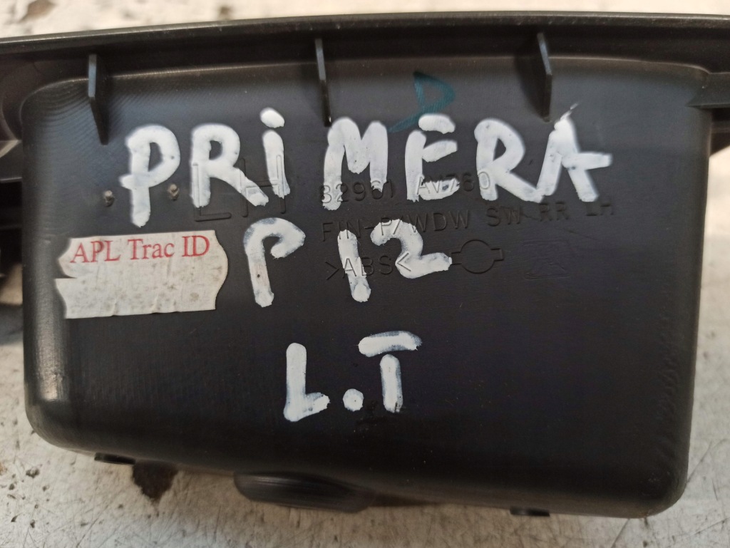 фото №8, Nissan primera p12 панель управление окон водителя левый задняя 82961 av760