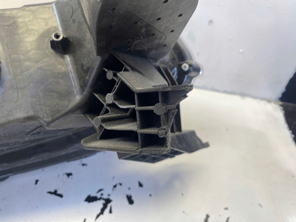 фото №15, Mg marvel r лампа лівий перед full led