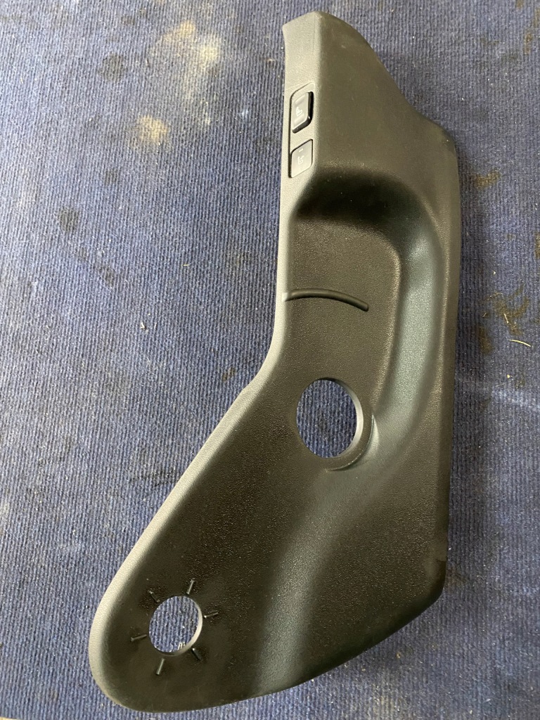 фото №1, Защита правого сиденье пассажира citroen c4 ii b7