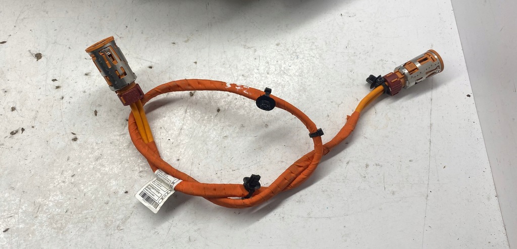 фото №1, Bmw 7 g70 шланг зарядки 5a37115