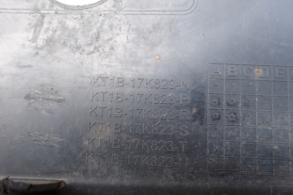 фото №12, Ford transit connect mk2 13- бампер задний задняя