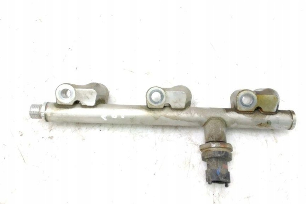 фото №8, Молдинг впрыскная suzuki sx4 s-cross jy 0261545124 1.0l бензиновый 82kw 2018