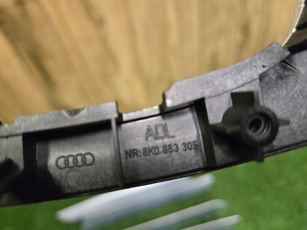 фото №6, A4 b8 декори салону rybia łuska 8k0867409