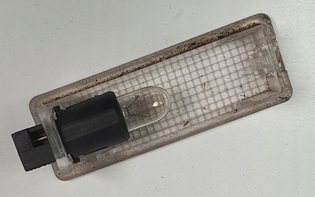 Лампа освітлення салону range rover sport 1 l320 160754 Ціна