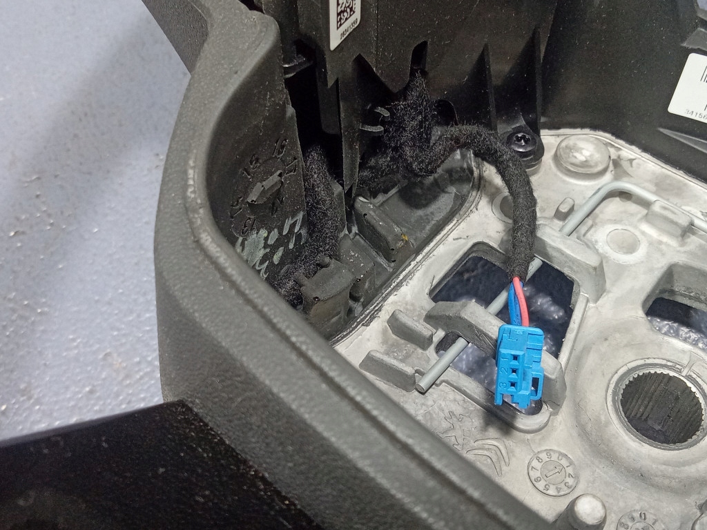 фото №5, Citroen c4 cactus 14- повітропровід шкіра мультифункція 34138520